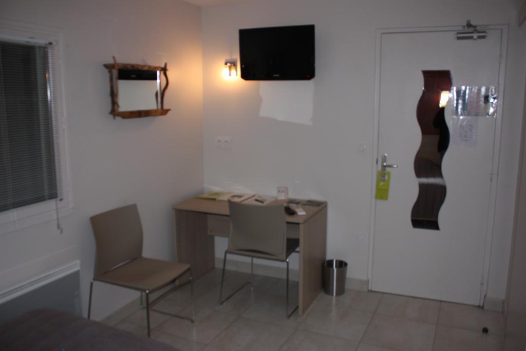 Logis Restaurant Le Flamant Rose Camargue Hotel