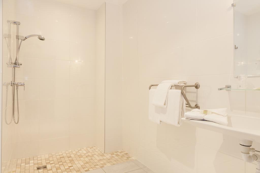 Hotel Logis Restaurant Le Flamant Rose Camargue 2*