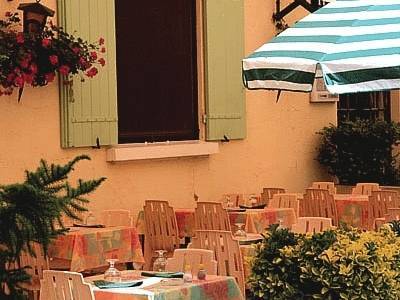 Logis Restaurant Le Flamant Rose Camargue 2* Albaron